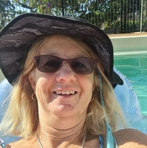 Meet your Posher, Catherine